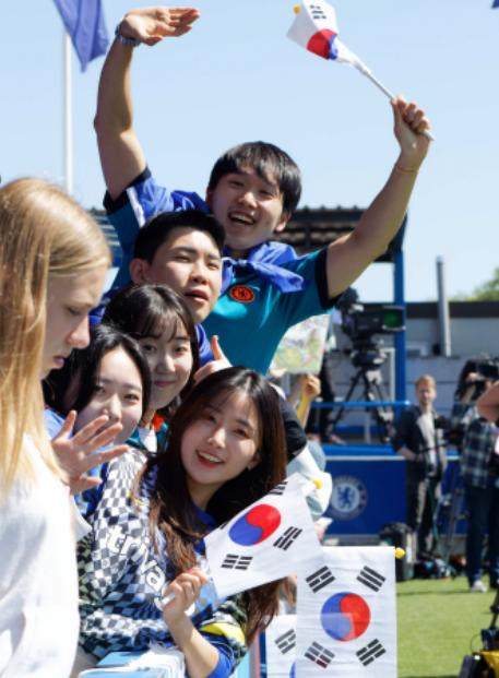 1652089508950077136.png image.png