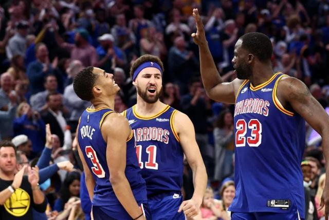 勇士再次展现小球阵容威力，末节瞄准戈贝尔猛打